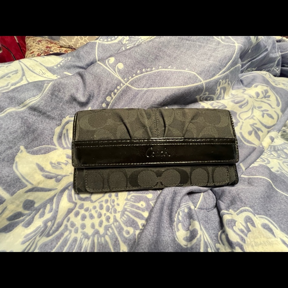 Coach wallet